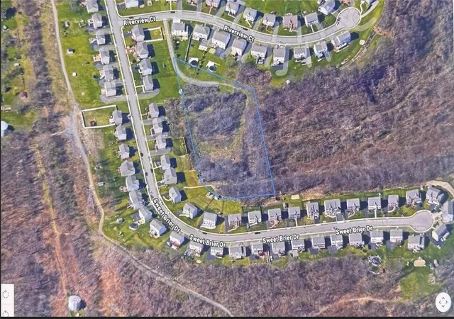 1st image of 0 Longvue Dr, Hopewell Twp, PA 15001 | MLS# 1744289