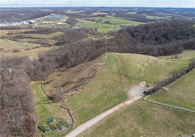 Photo 3 of Land for sale at 560 Old Hickory Ridge Rd, Chartiers, PA 15301 | MLS# 1744409 | Listing updated on 2026-05-20