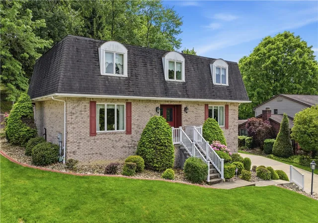 1st image of 916 Burning Tree Dr, Elizabeth Twp/boro, PA 15135 | MLS# 1744469