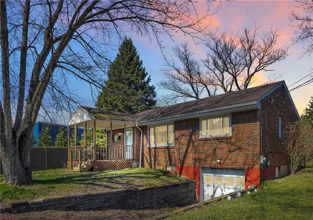 Photo 1 of Single family home for sale at 4060 Hart Ct, Murrysville, PA 15668 | MLS# 1744298 | Listing updated on 2026-09-21
