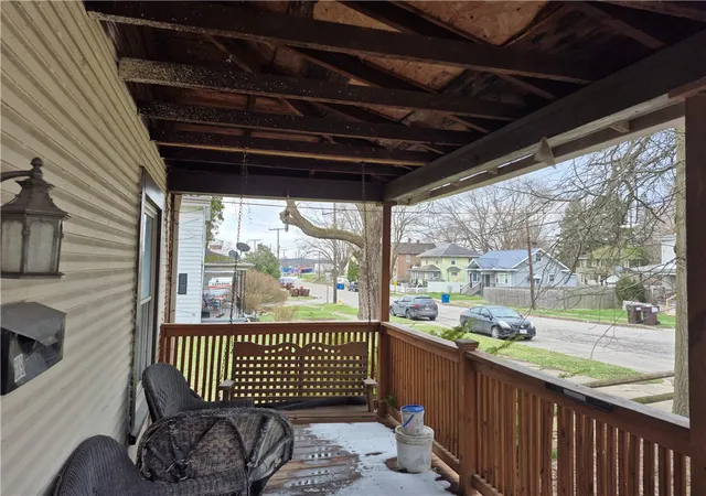 3rd image of 689 S State Line Rd, Sharon, PA 16146 | MLS# 1744610