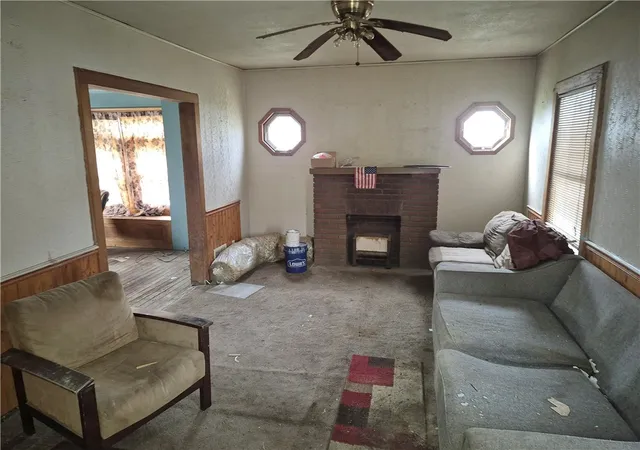 4th image of 689 S State Line Rd, Sharon, PA 16146 | MLS# 1744610