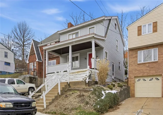 Homes for sale in Brentwood, PA | 133 Pentland Ave, Brentwood, PA 15227 | MLS# 1744580