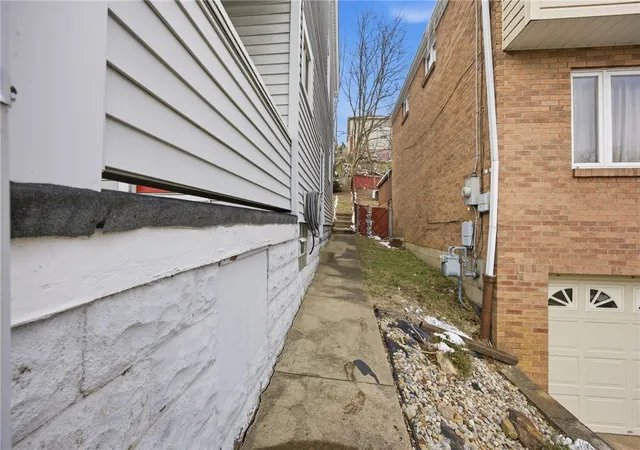 Homes for sale in Brentwood, PA | 133 Pentland Ave, Brentwood, PA 15227 | MLS# 1744580