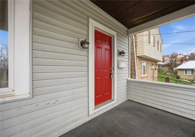 Homes for sale in Brentwood, PA | 133 Pentland Ave, Brentwood, PA 15227 | MLS# 1744580