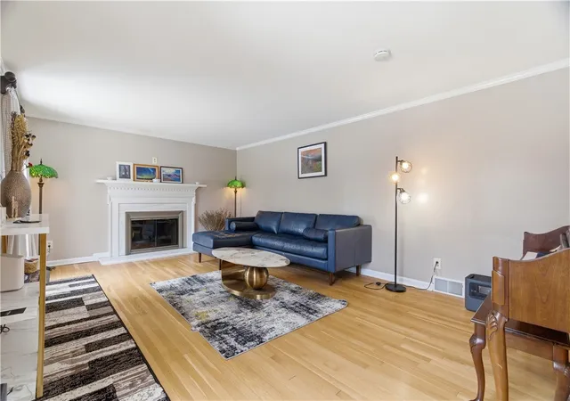 5th image of 1800 Murdstone Road, Upper St Clair, PA 15241 | MLS# 1744684