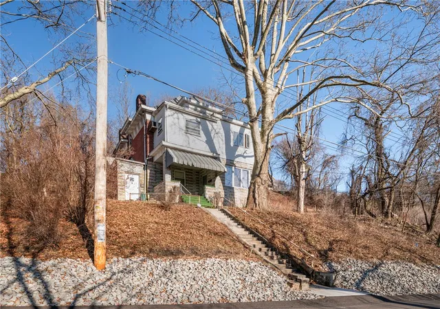 Homes for sale in Homewood Brushton, PA | 628 Haverhill St, Homewood Brushton, PA 15208 | MLS# 1744745