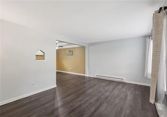 4th image of 723 Elwell Ave, West Mifflin, PA 15122 | MLS# 1744921