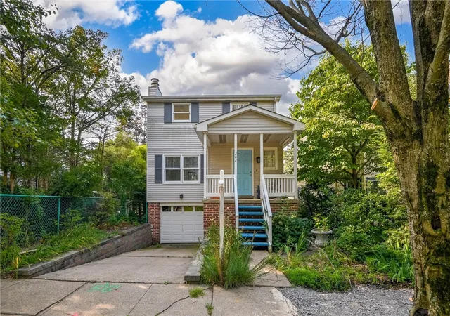 Photo 1 of Single family home for sale at 202 10th Street, Aspinwall, PA 15215 | MLS# 1744882 | Listing updated on 2026-10-07