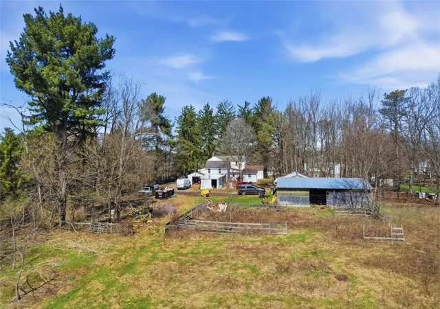 Homes for sale in Cranberry Twp, PA | 7524 Franklin Rd, Cranberry Twp, PA 16066 | MLS# 1745264