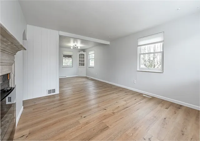 3rd image of 3900 Bonita Dr, Hampton, PA 15101 | MLS# 1745133