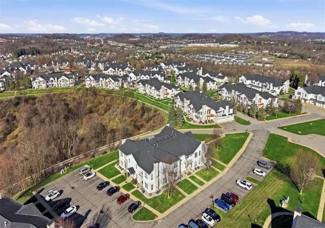Homes for sale in Adams Twp, PA | 217 Adams Pointe Blvd #11, Adams Twp, PA 16046 | MLS# 1745209