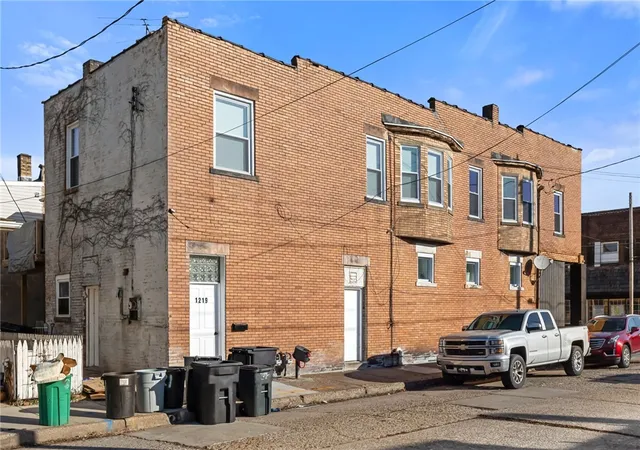 5th image of 1219 Merchant St, Ambridge, PA 15003 | MLS# 1745362