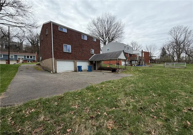 19th image of 347 Lime Oak Dr, Penn Hills, PA 15235 | MLS# 1745424