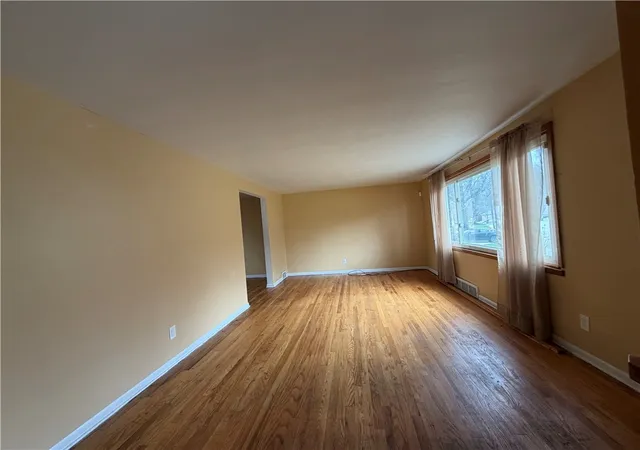 4th image of 347 Lime Oak Dr, Penn Hills, PA 15235 | MLS# 1745424