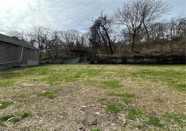 Photo 3 of Land for sale at 809 Davis Ave, Mc Kees Rocks, PA 15136 | MLS# 1745312 | Listing updated on 2026-03-26
