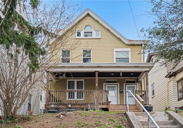 Homes for sale in Bellevue, PA | 512 514 Carolyn Ave, Bellevue, PA 15202 | MLS# 1745374