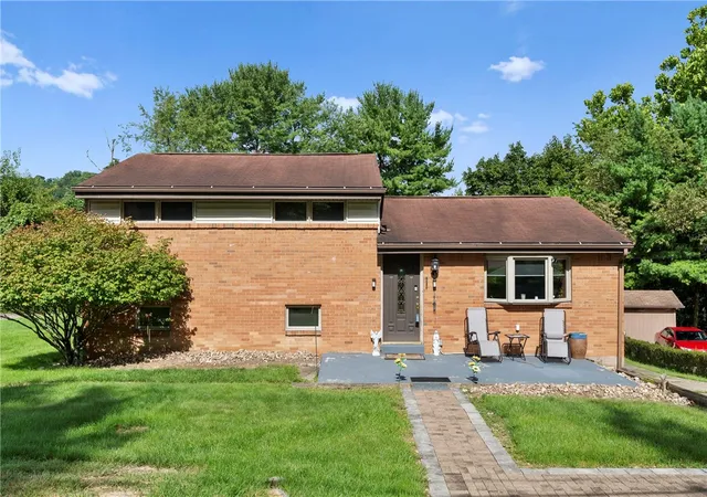 Photo 1 of Single family home for sale at 115 Rene Dr, Ross Twp, PA 15116 | MLS# 1745459 | Listing updated on 2026-08-28