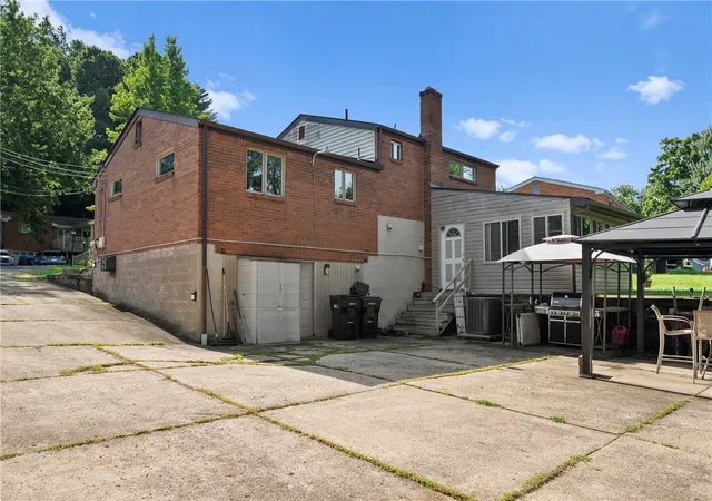 Photo 33 of Single family home for sale at 115 Rene Dr, Ross Twp, PA 15116 | MLS# 1745459 | Listing updated on 2026-08-28