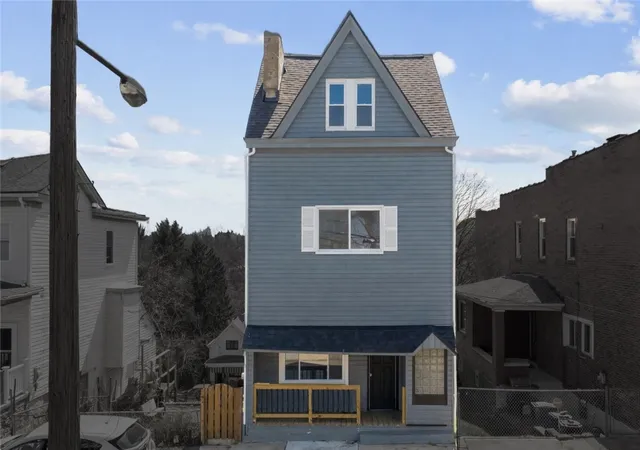 Homes for sale in South Side, PA | 2636 Cobden Street, South Side, PA 15203 | MLS# 1745311