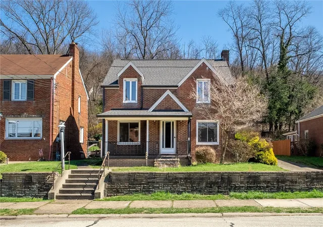 Photo 1 of Single family home for sale at 129 Ohio Ave, Glassport, PA 15045 | MLS# 1745616 | Listing updated on 2026-08-05