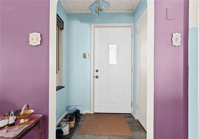 Photo 4 of Single family home for sale at 129 Ohio Ave, Glassport, PA 15045 | MLS# 1745616 | Listing updated on 2026-08-05