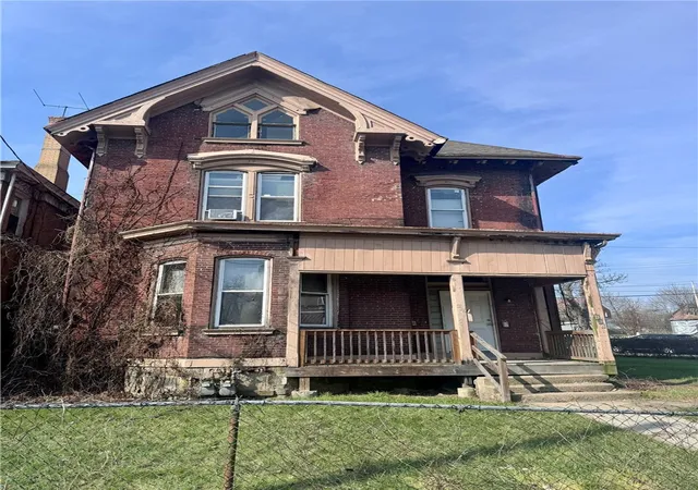 1st image of 336 Ladson St, Lincoln Larimer, PA 15206 | MLS# 1745570