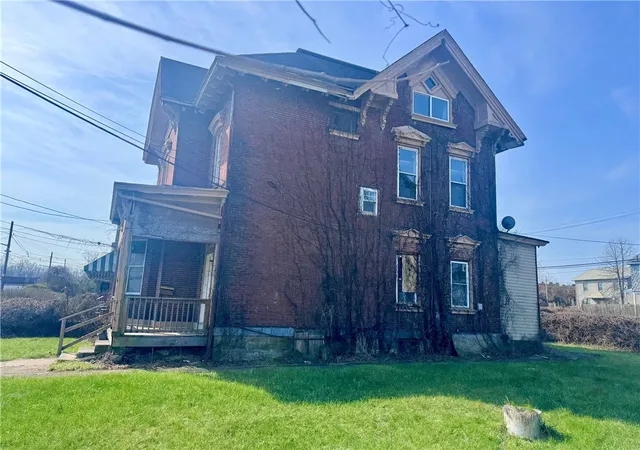 3rd image of 336 Ladson St, Lincoln Larimer, PA 15206 | MLS# 1745570