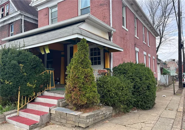 4th image of 7313 Florence Ave, Swissvale, PA 15218 | MLS# 1745514