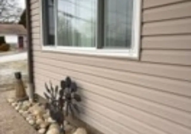 Photo 4 of Single family home for sale at 1406 Pike St, Mc Keesport, PA 15133 | MLS# 1745787 | Listing updated on 2026-06-14