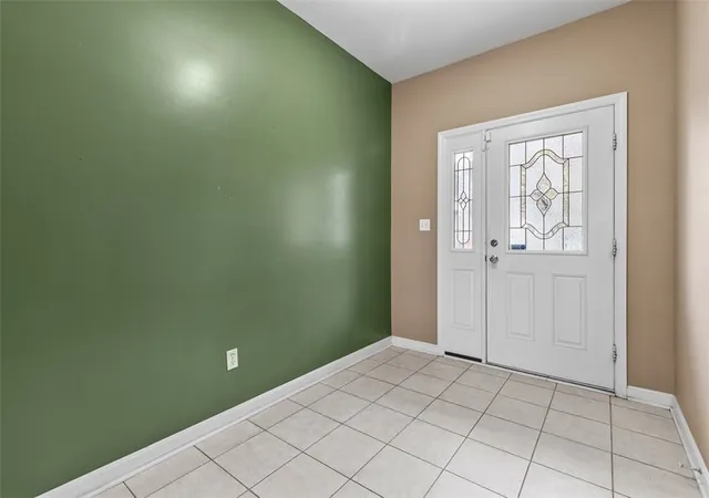 Photo 2 of Condo for sale at 306 Woodcrest Dr, Coraopolis, PA 15108 | MLS# 1745926 | Listing updated on 2026-06-19