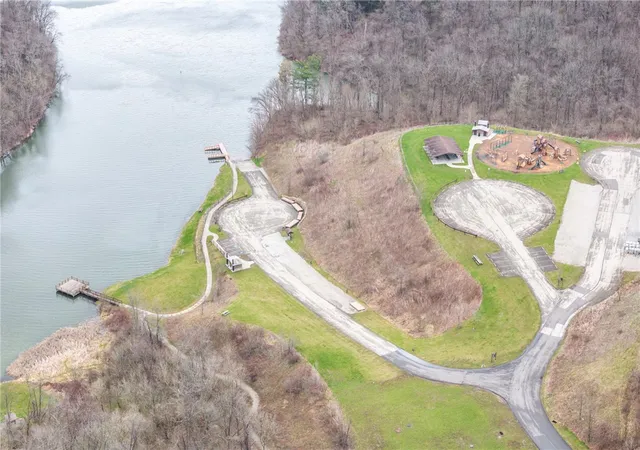 42nd image of 95 E Main St, Avella, PA 15379 | MLS# 1745986