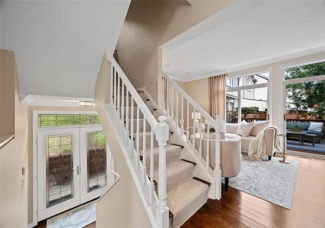Photo 3 of Sale Pending at 7 Waterside Pl, Washington's Landing, PA 15222 | MLS# 1745860 | Listing updated on 2026-08-04