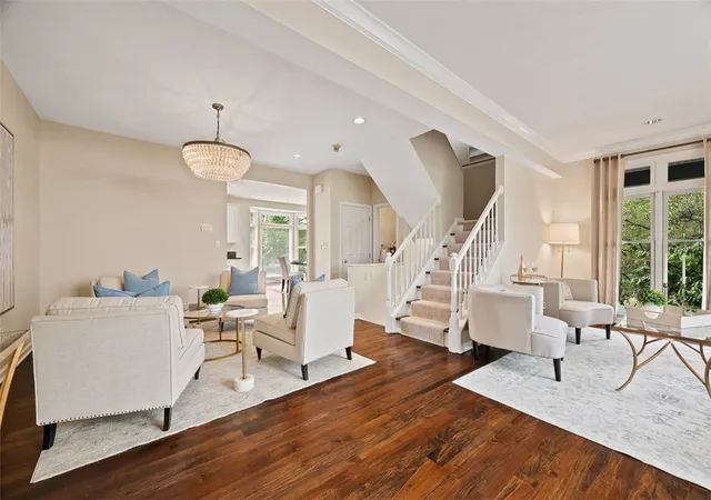 Photo 4 of Sale Pending at 7 Waterside Pl, Washington's Landing, PA 15222 | MLS# 1745860 | Listing updated on 2026-08-04