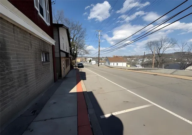 Homes for sale in Carnegie, PA | 620 Carothers Ave, Carnegie, PA 15106 | MLS# 1746077
