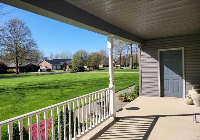 Homes for sale in Pine Twp, PA | 15 Willow Ln, Pine Twp, PA 16127 | MLS# 1746222