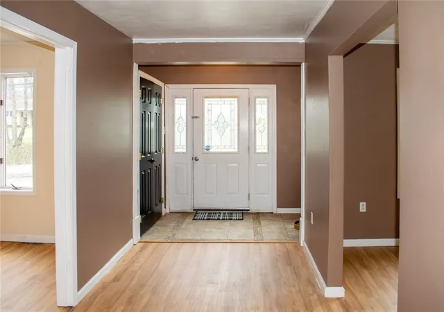 Photo 4 of Single family home for sale at 1378 Robbins Sta Rd, Irwin, PA 15642 | MLS# 1746179 | Listing updated on 2026-07-20