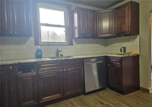 Homes for sale in Brighton Twp, PA | 1425 Barclay Hill Rd, Brighton Twp, PA 15009 | MLS# 1746249