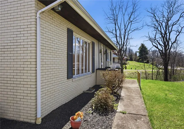 Homes for sale in Washington Twp, PA | 562 Pa-66, Washington Twp, PA 15613 | MLS# 1746198