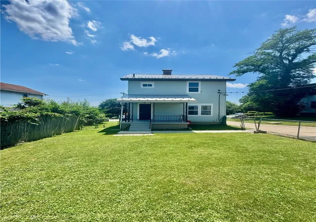 Homes for sale in Chartiers, PA | 514 Ridge Avenue, Chartiers, PA 15317 | MLS# 1746330
