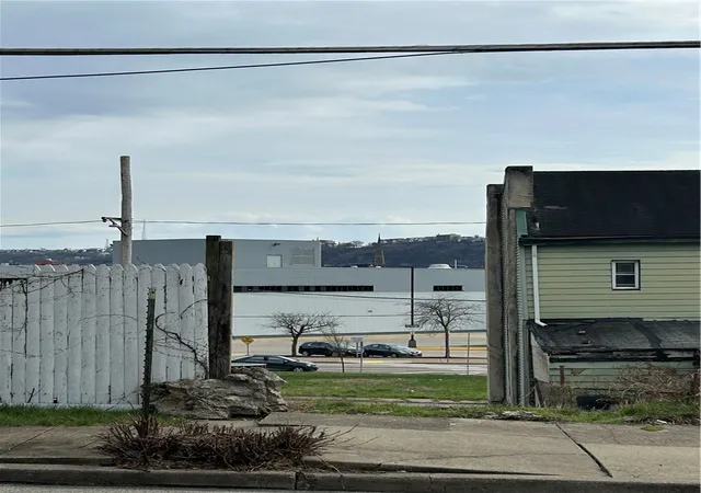 Photo 4 of Land for sale at 0 Kirkbride, Pittsburgh, PA 15212 | MLS# 1746109 | Listing updated on 2026-04-02