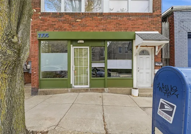 2nd image of 7105 Reynolds St, Point Breeze, PA 15208 | MLS# 1746392