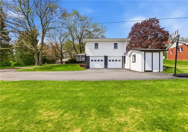 4th image of 171 Holly Lane, Somerset Twp, PA 15501 | MLS# 1746510