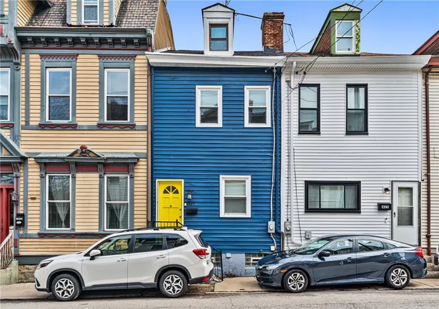 1st image of 1827 Lowrie St, Pittsburgh, PA 15212 | MLS# 1746025