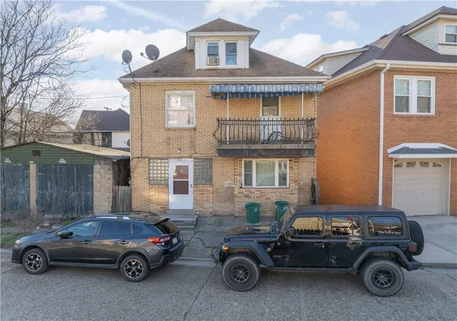 Photo 1 of Multi family home for sale at 881 Lenz Ave, Ambridge, PA 15003 | MLS# 1745950 | Listing updated on 2026-05-11