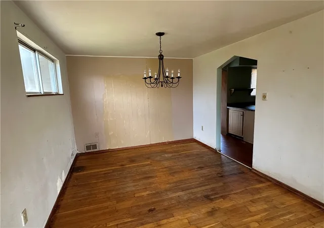 5th image of 14 W Hillcrest Rd, Nottingham, PA 15330 | MLS# 1746607