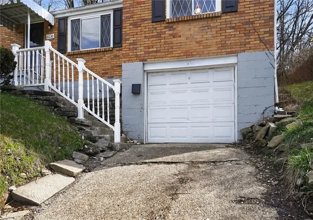 3rd image of 8030 Lincoln Rd, Penn Hills, PA 15147 | MLS# 1745960