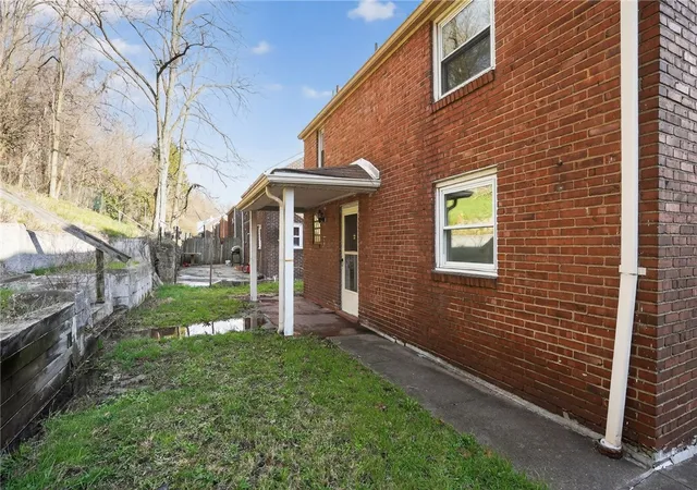 4th image of 2671 Woodstock Ave, Swissvale, PA 15218 | MLS# 1745985