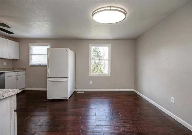 Photo 4 of Single family home for sale at 646 Harborview Dr, Pittsburgh, PA 15239 | MLS# 1746399 | Listing updated on 2026-06-05