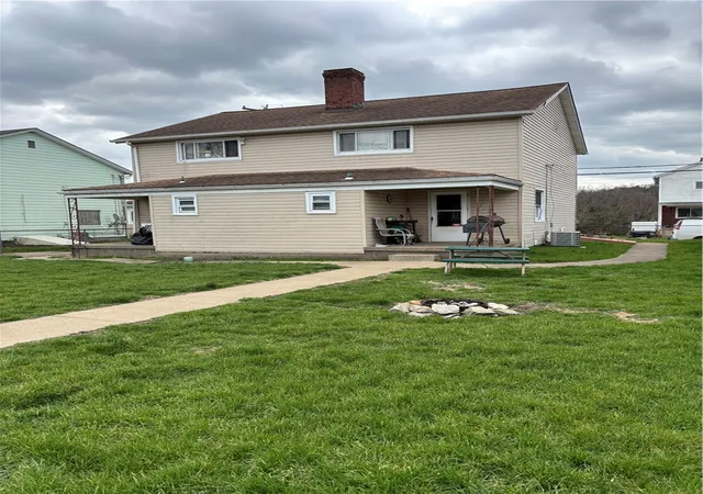 2nd image of 421 423 Georgetown Road, Cecil, PA 15055 | MLS# 1746719
